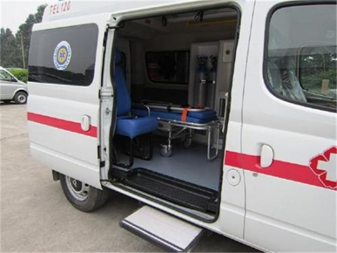 伊宁市救护车出租服务案例7
